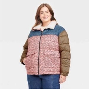 NWT Women's Multicolor Puffer Jacket- S
